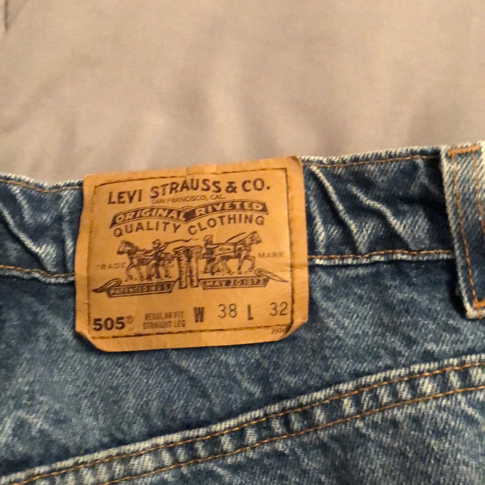 38 32 505 jeans Levi’s